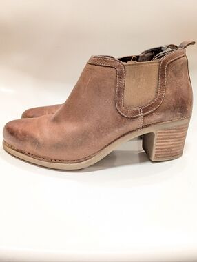 Dansko Harlene Chelsea Heel Boot